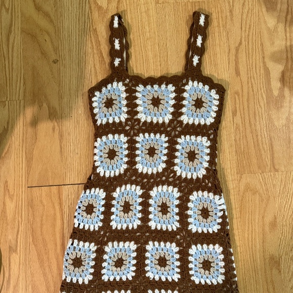 En Saison Crochet Mini Dress Size Small - Picture 5 of 5